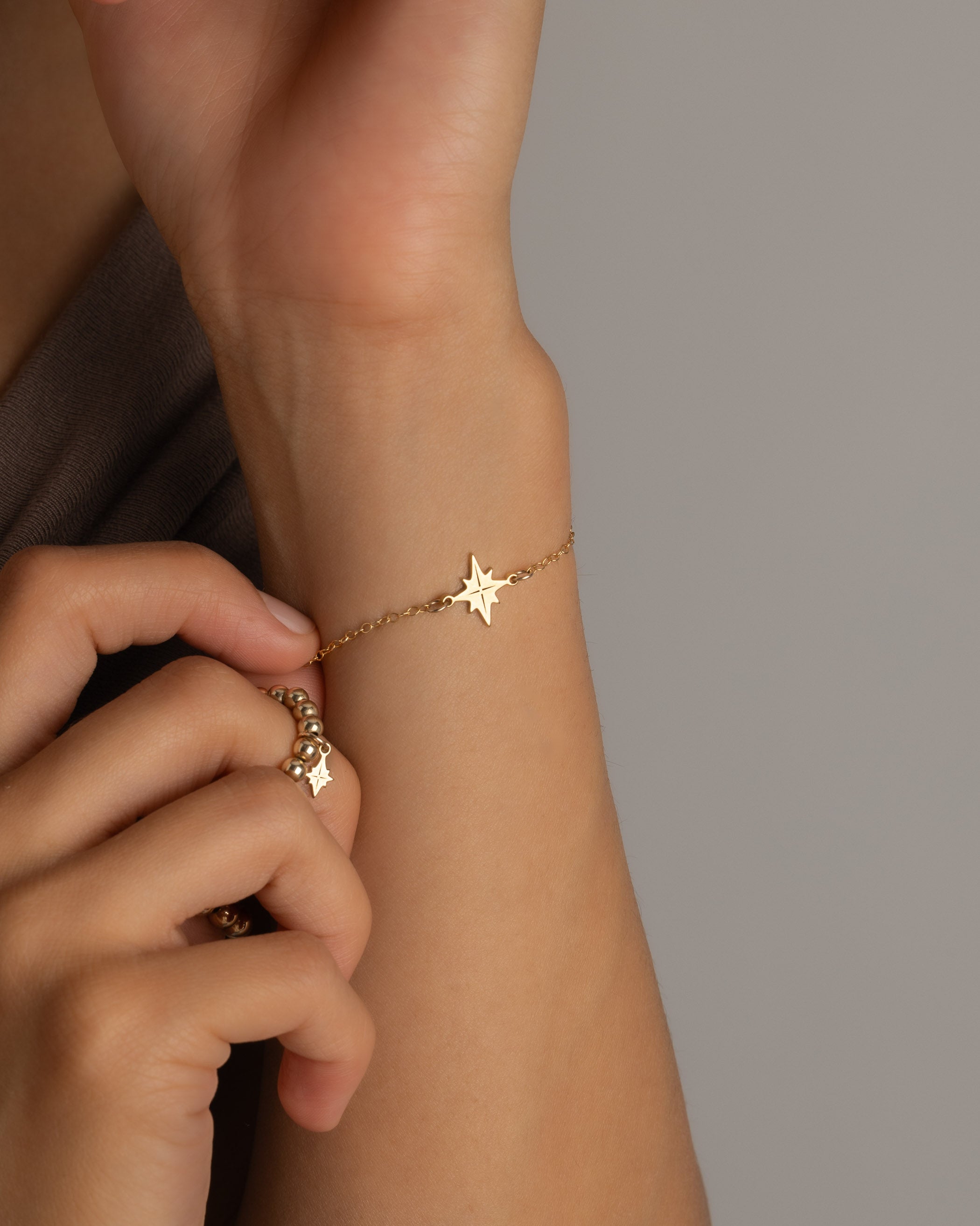 bracelets | charm chain (subcollection to charm bracelet collection)